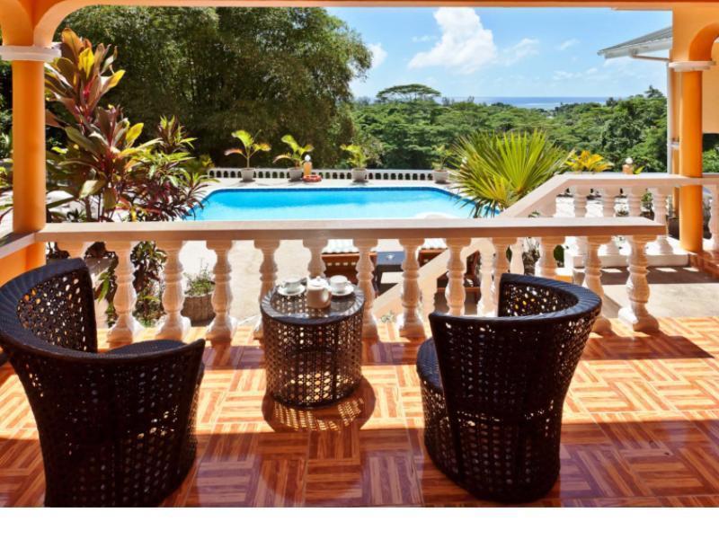 Albizia Lodge Green Estate Pointe Au Sel Экстерьер фото