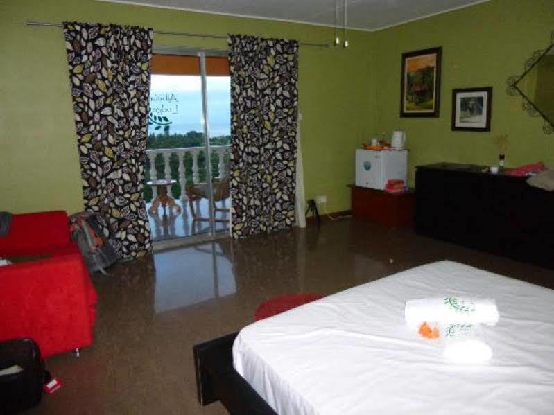 Albizia Lodge Green Estate Pointe Au Sel Экстерьер фото