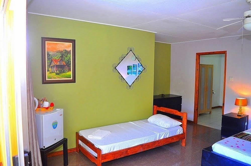Albizia Lodge Green Estate Pointe Au Sel Экстерьер фото